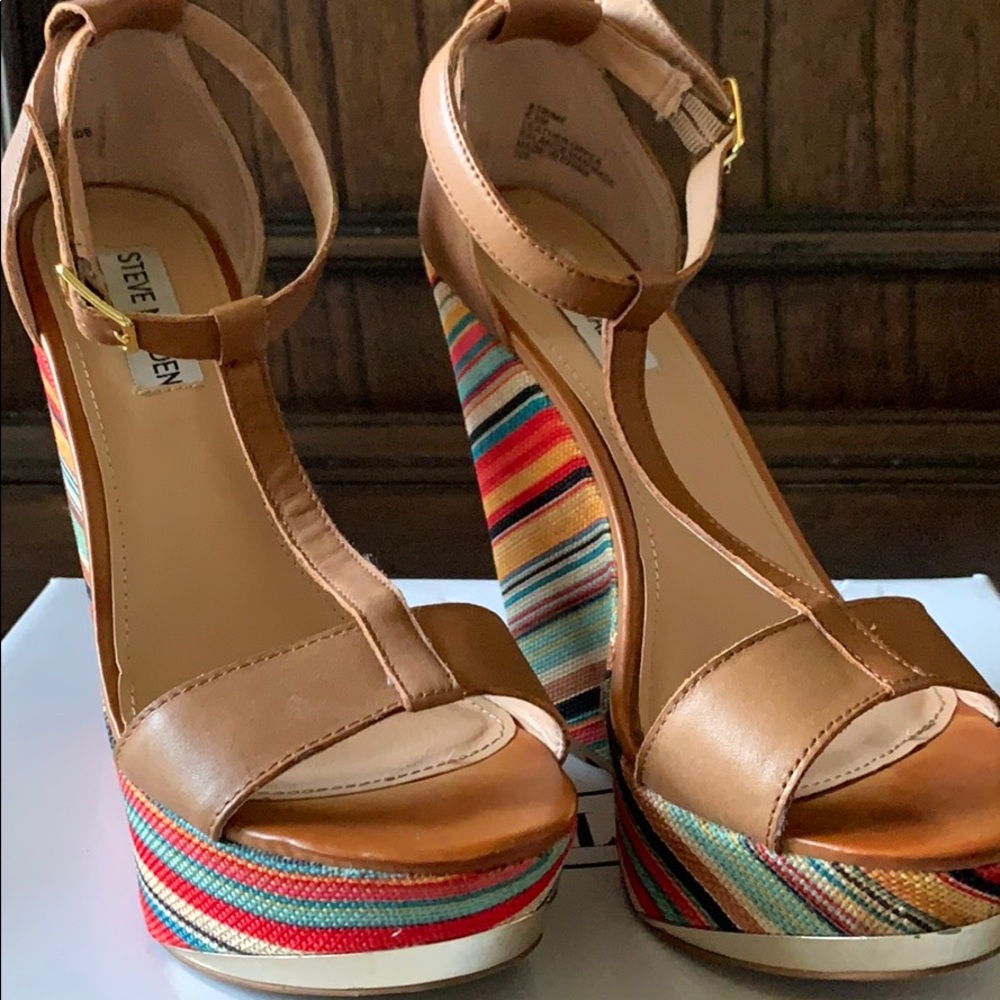 Women’s wedge